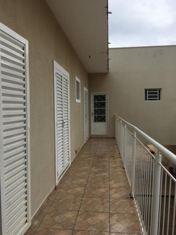 Quarto casal- Ipê Brotas Exterior foto